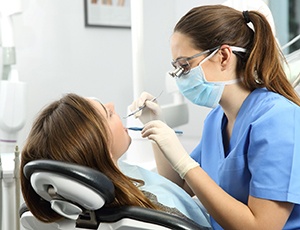 patient getting cosmetic dental bonding in Herndon 